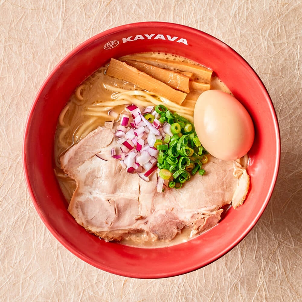 味玉鶏白湯醤油ラーメン