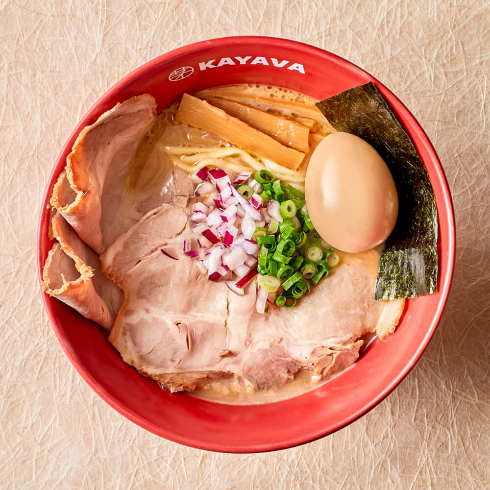 全部のせ鶏白湯醤油ラーメン